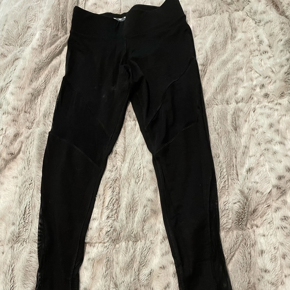 Black PINK activewear leggings